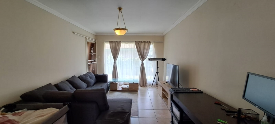 To Let 2 Bedroom Property for Rent in Pretorius Kloof Free State